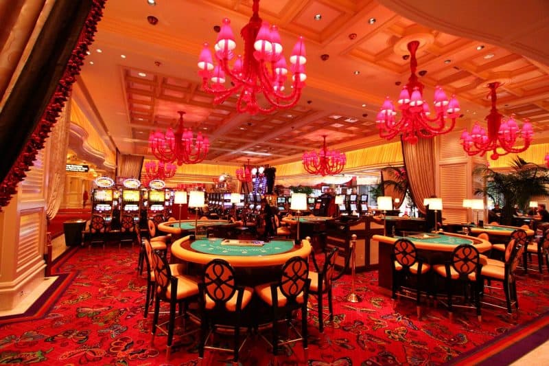 Jackpot Güzellemeleri: Canlı Casino'da Tanık Olduğum Büyüleyici Anlar