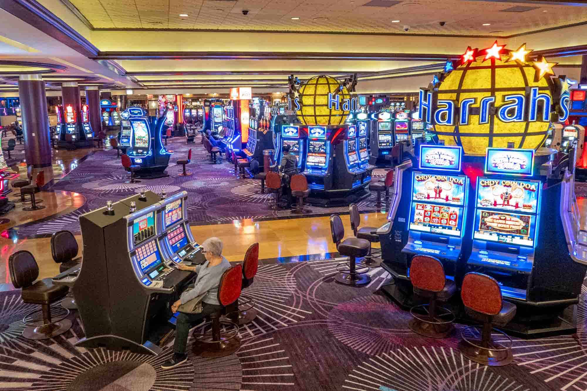 Royal Flush Kazanma Serüveni: Bir Casinoyu Anlatıyor